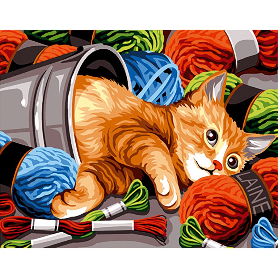 Gatto tra i filati