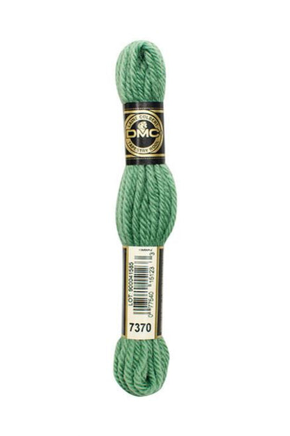 7370