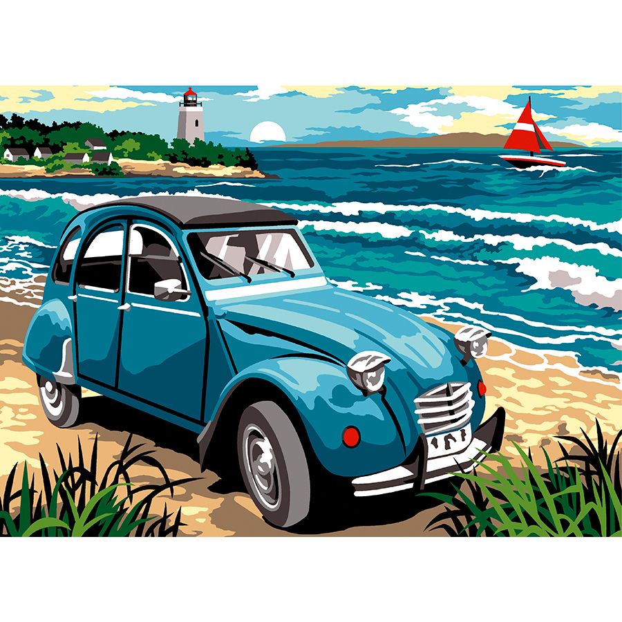 Macchina blu sulla spiaggia