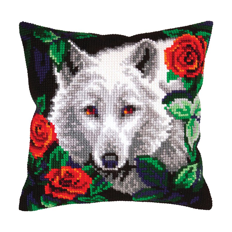 Lupo tra le rose