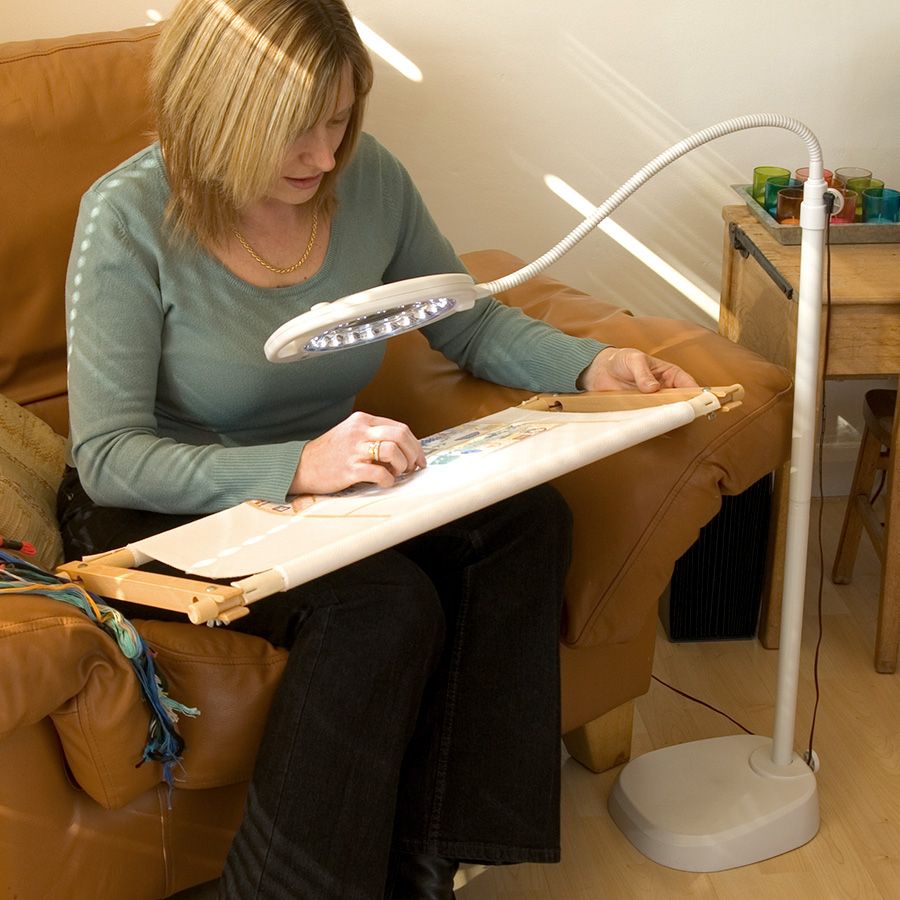 Lampada d'ingrandimento 3 in 1