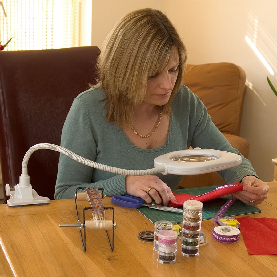 Lampada d'ingrandimento 3 in 1