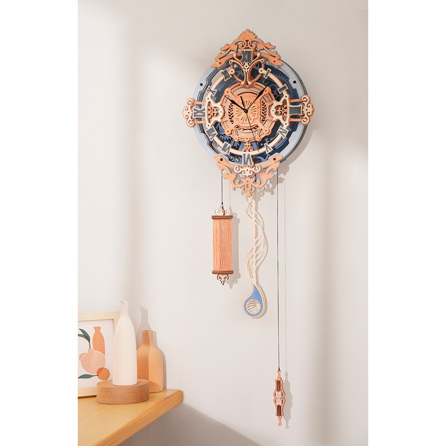 Orologio da parete romantico