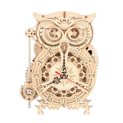 Orologio da parete con gufo