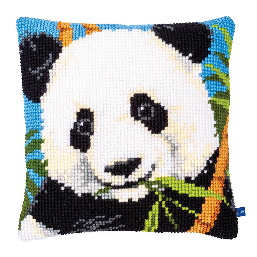 Panda con il bambù