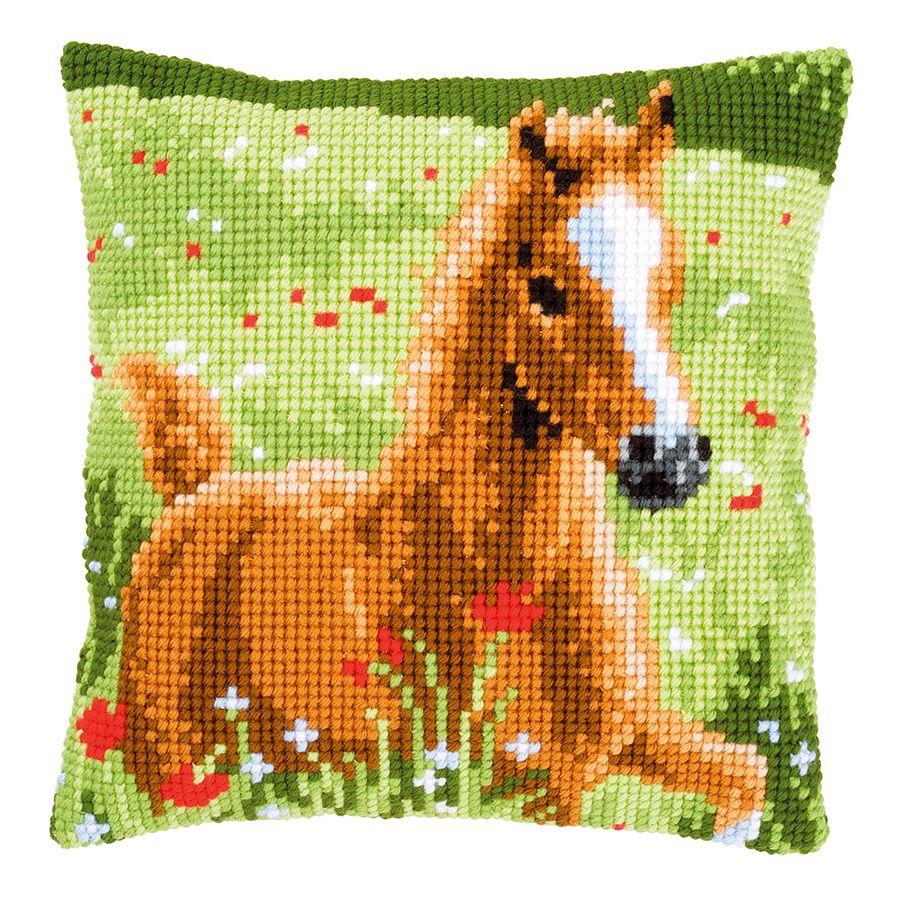 Cavallo nel prato