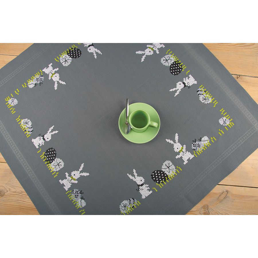 Coniglietti e uova di Pasqua