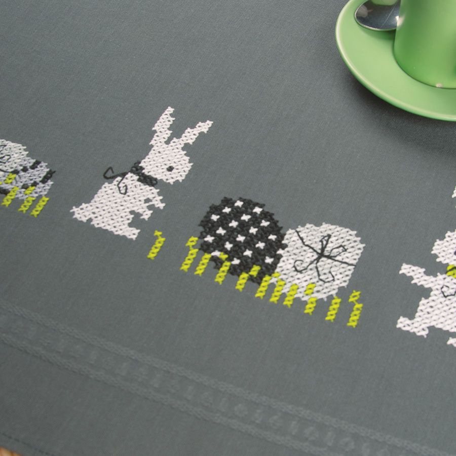 Coniglietti e uova di Pasqua