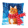 Gatto con sciarpa